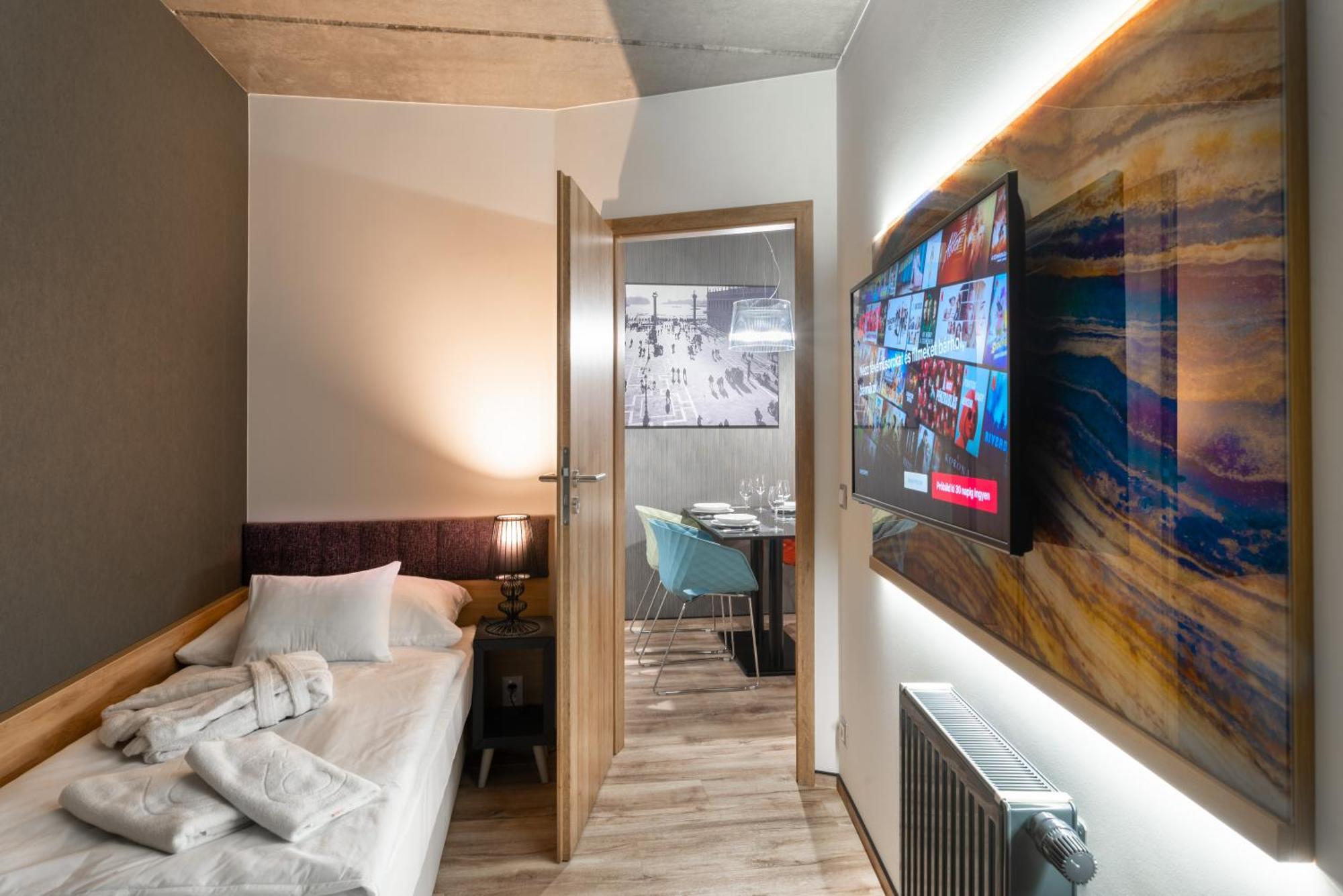 Onyx Luxury Aparthotel Sárvár Buitenkant foto